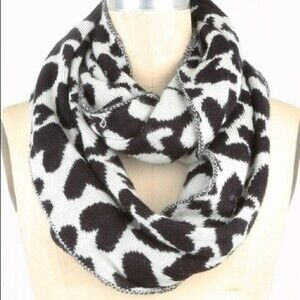 Betsey Johnson Infinity Black and White Scarf